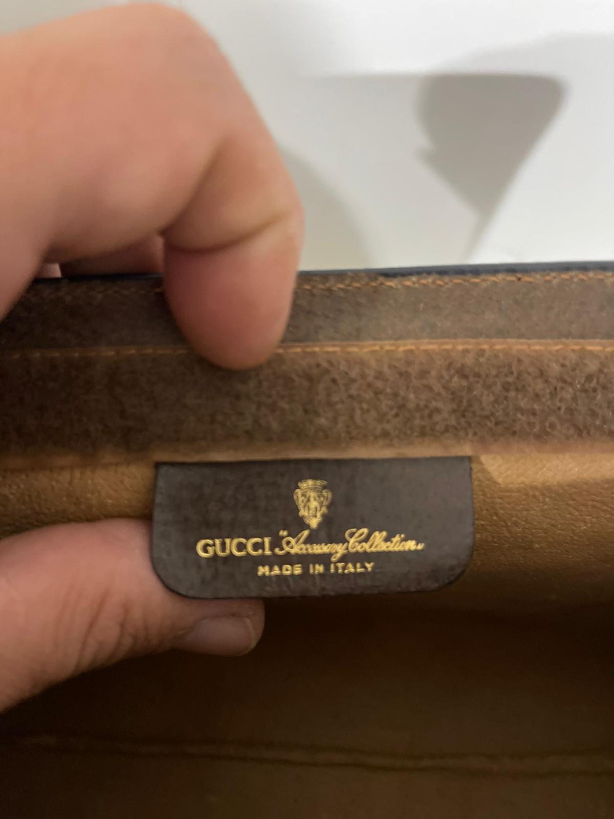 Gucci Clutch Vintage Monogram Canvas con Finiture in Pelle – Brown/Beige