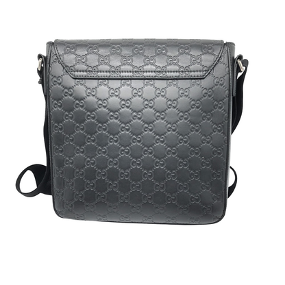 Gucci	Buckle Flap Messenger
