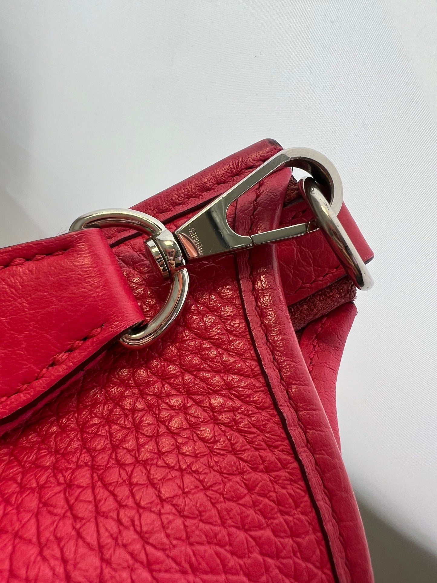 Hermès Evelyne TPM – Pelle Togo Rosa – A Stamp