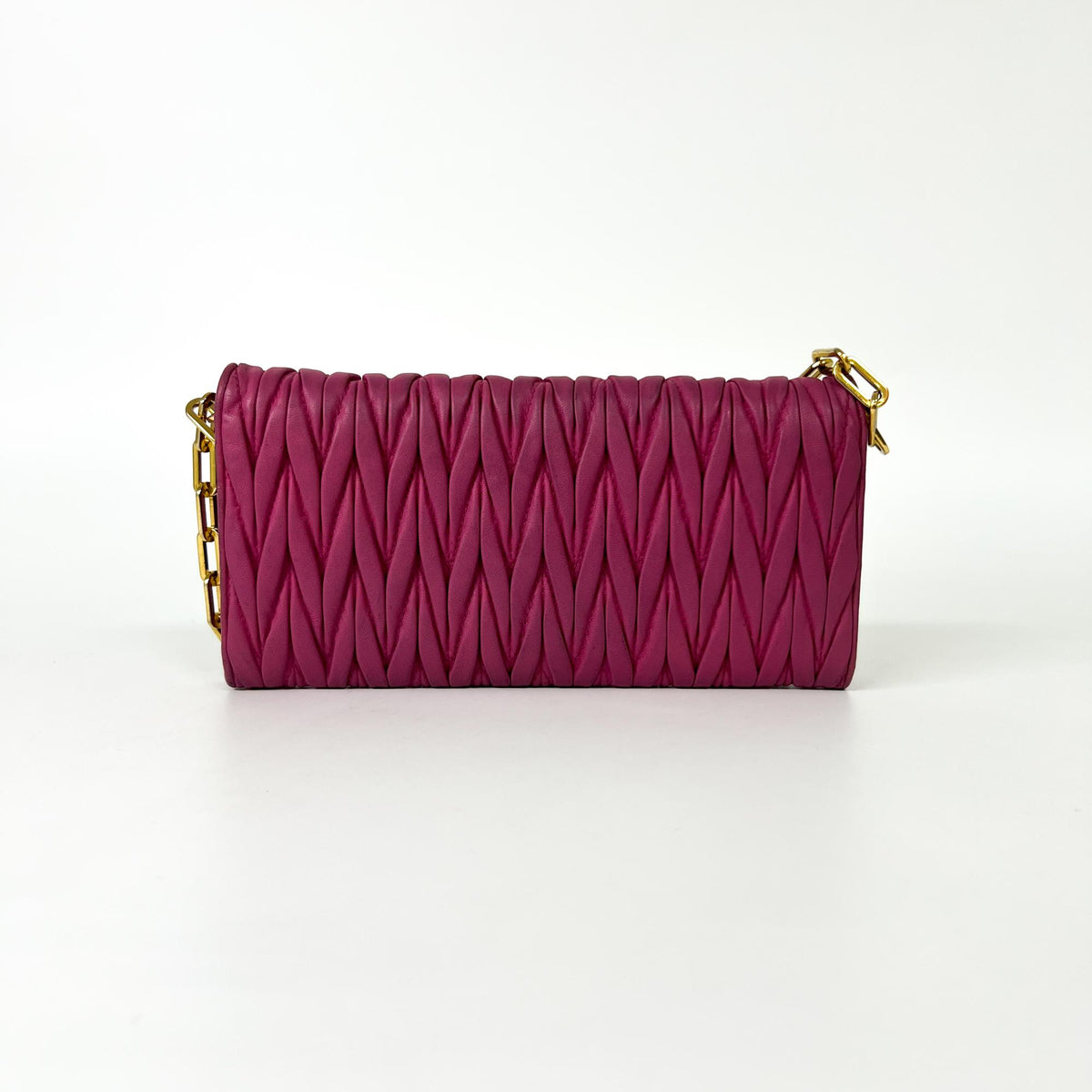 Miu Miu Matelassé Chain Shoulder Rosa