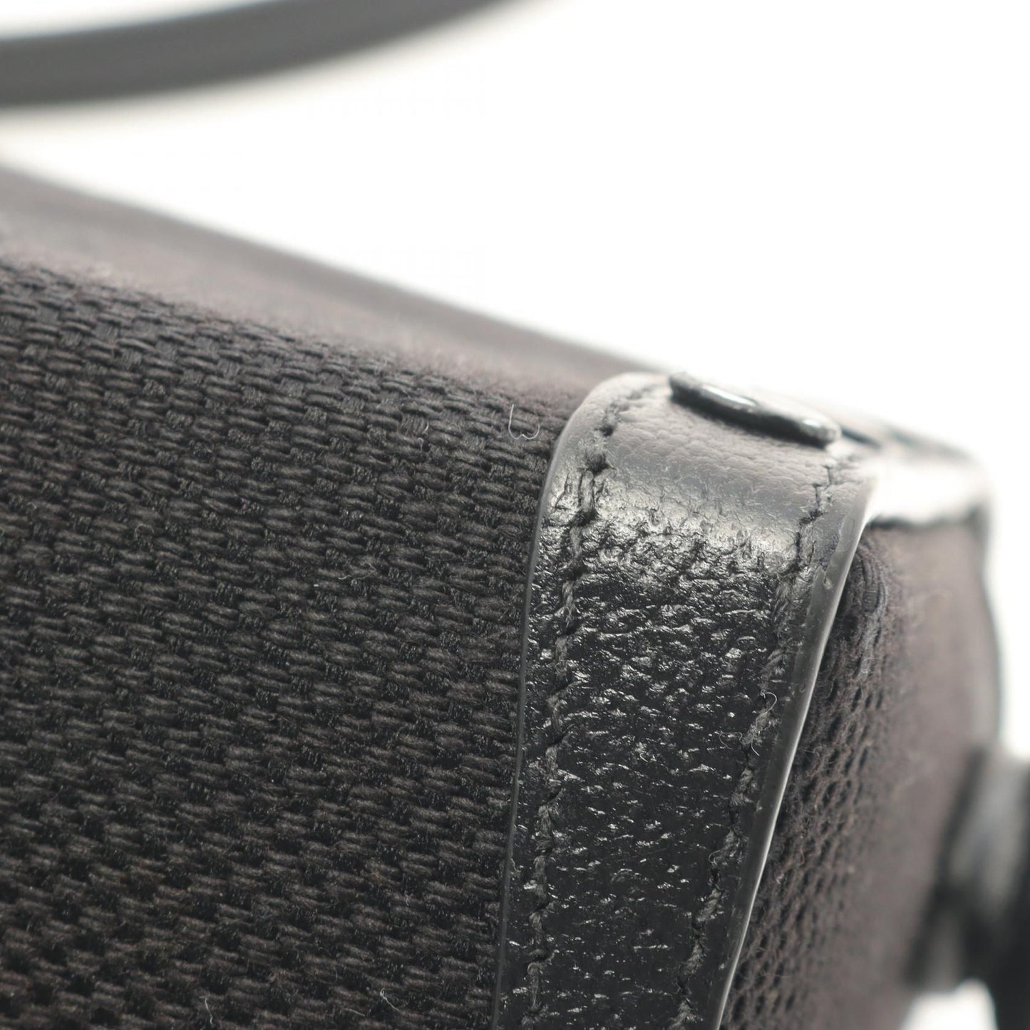 GUCCI Horsebit 1955 Jumbo GG Shoulder Bag in Canvas e Pelle Nera