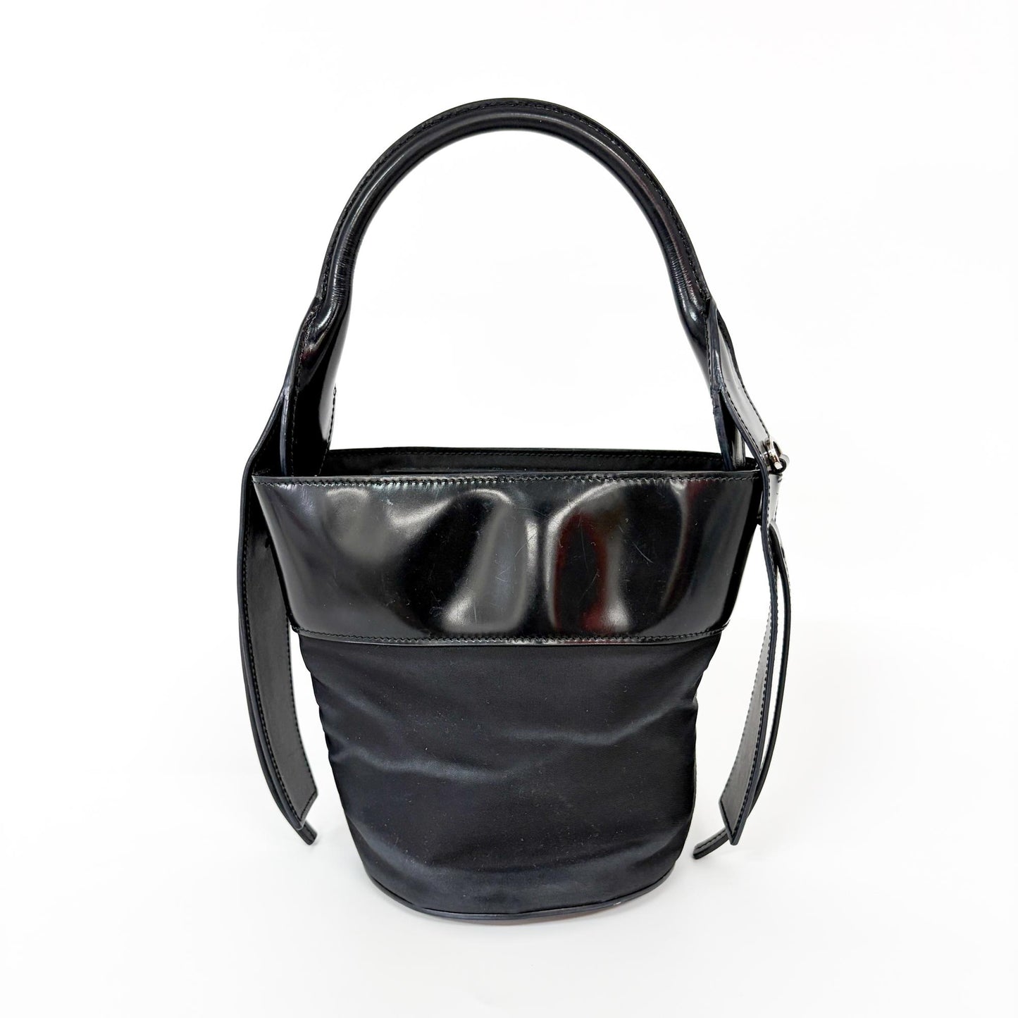 Prada Secchiello Vintage Tessuto e Pelle Spazzolata Nero – 18 cm