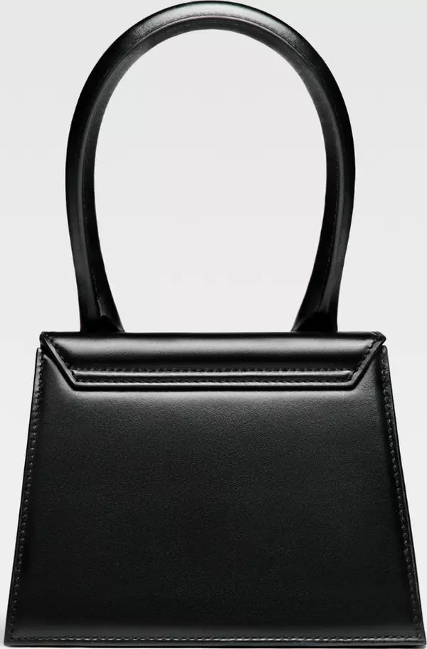 Jacquemus – Le Chiquito Moyen in pelle nera