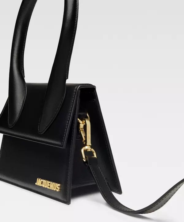 Jacquemus – Le Chiquito Moyen in pelle nera