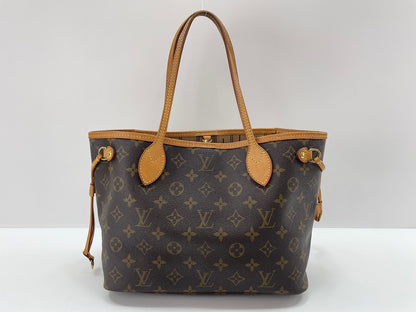 Louis Vuitton	Neverfull