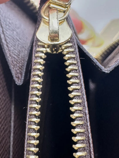 Louis Vuitton Portafoglio Zippy NM Damier Ebène 2023