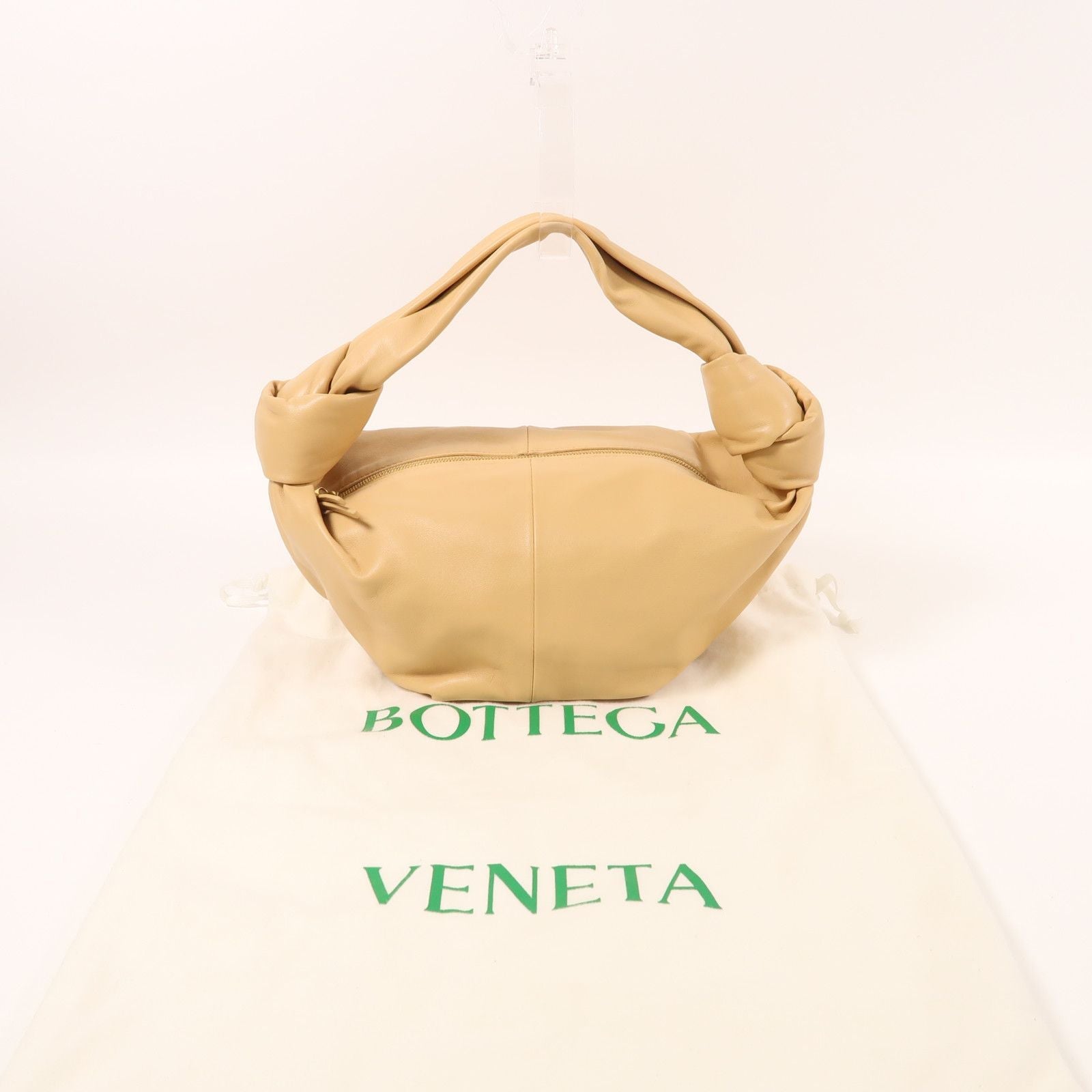 Bottega Veneta Double Knot Mini Nappa Agnello Beige – 26 cm - Etoilux