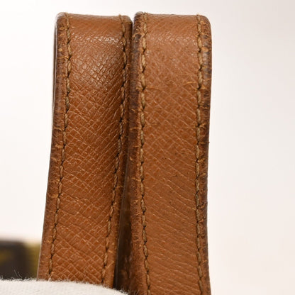 Louis Vuitton Papillon - Etoilux