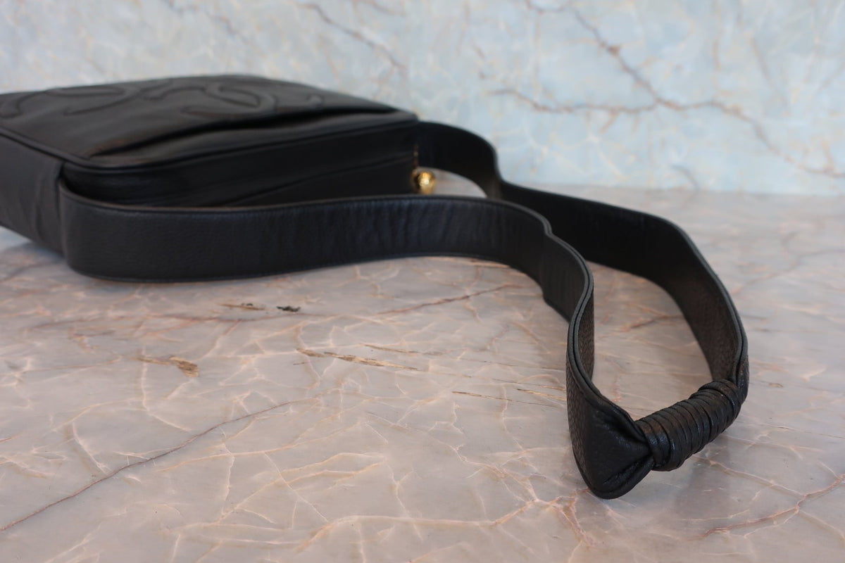 Chanel Camera Bag Vintage Triple CC - Etoilux