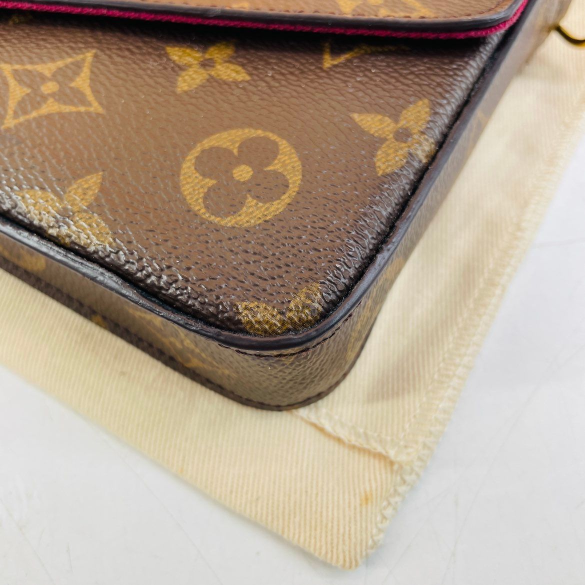 Louis Vuitton – Pochette Félicie Monogram - Etoilux