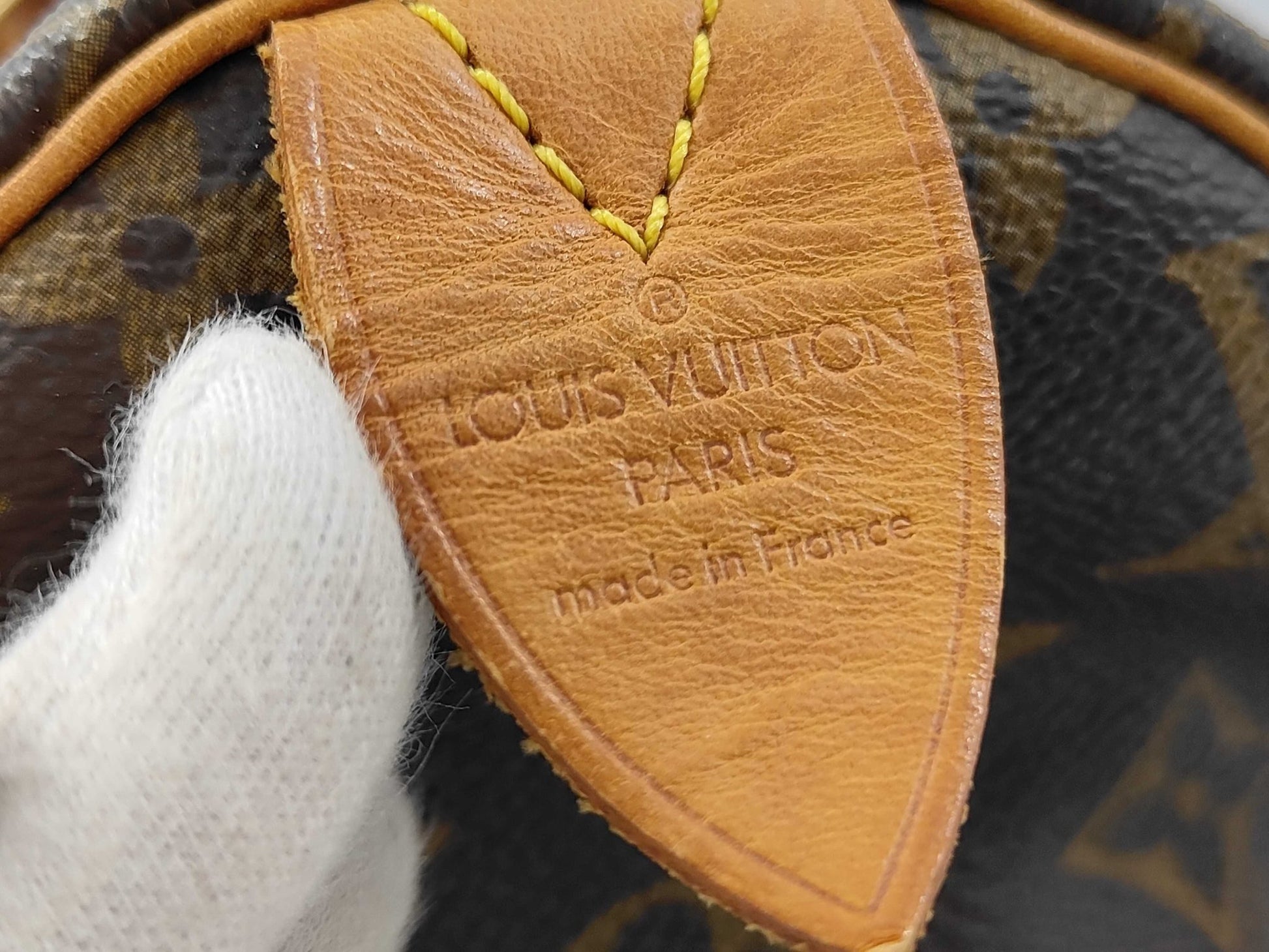Louis Vuitton Speedy 40 Tela Monogram — Made in France - Etoilux