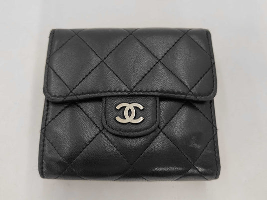 Chanel Trifold Flap - Etoilux