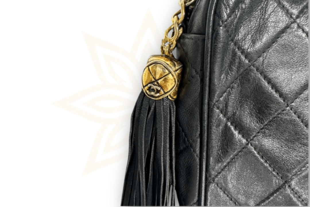 Chanel Camera Bag in pelle nera trapuntata – Vintage anni ‘80/’90 - Etoilux