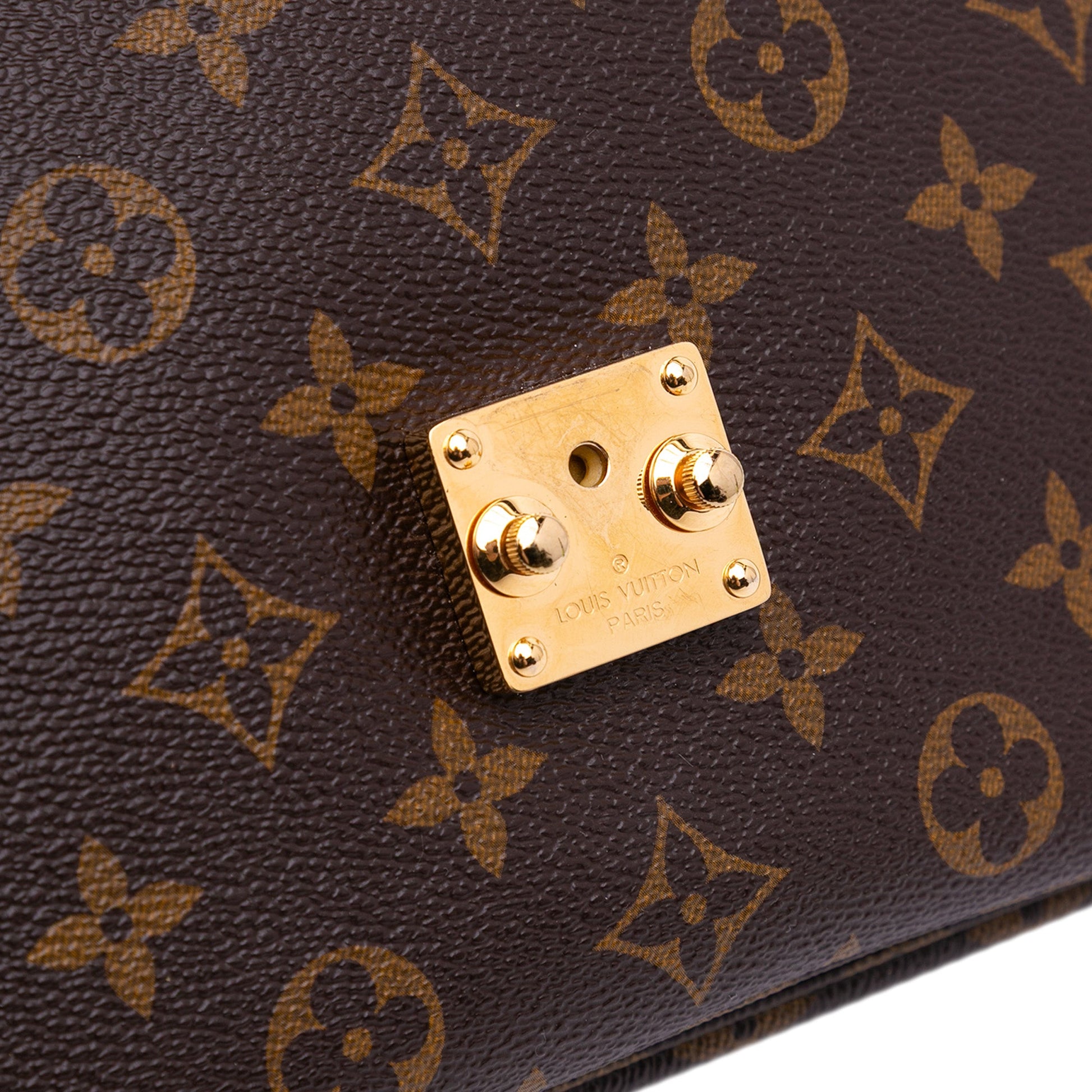Louis Vuitton Monogram Pochette Metis - Etoilux