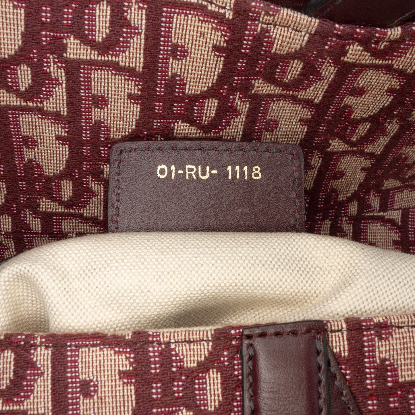 Christian Dior Saddle Media in Tela Oblique Bordeaux – 2018 – 24 cm - Etoilux