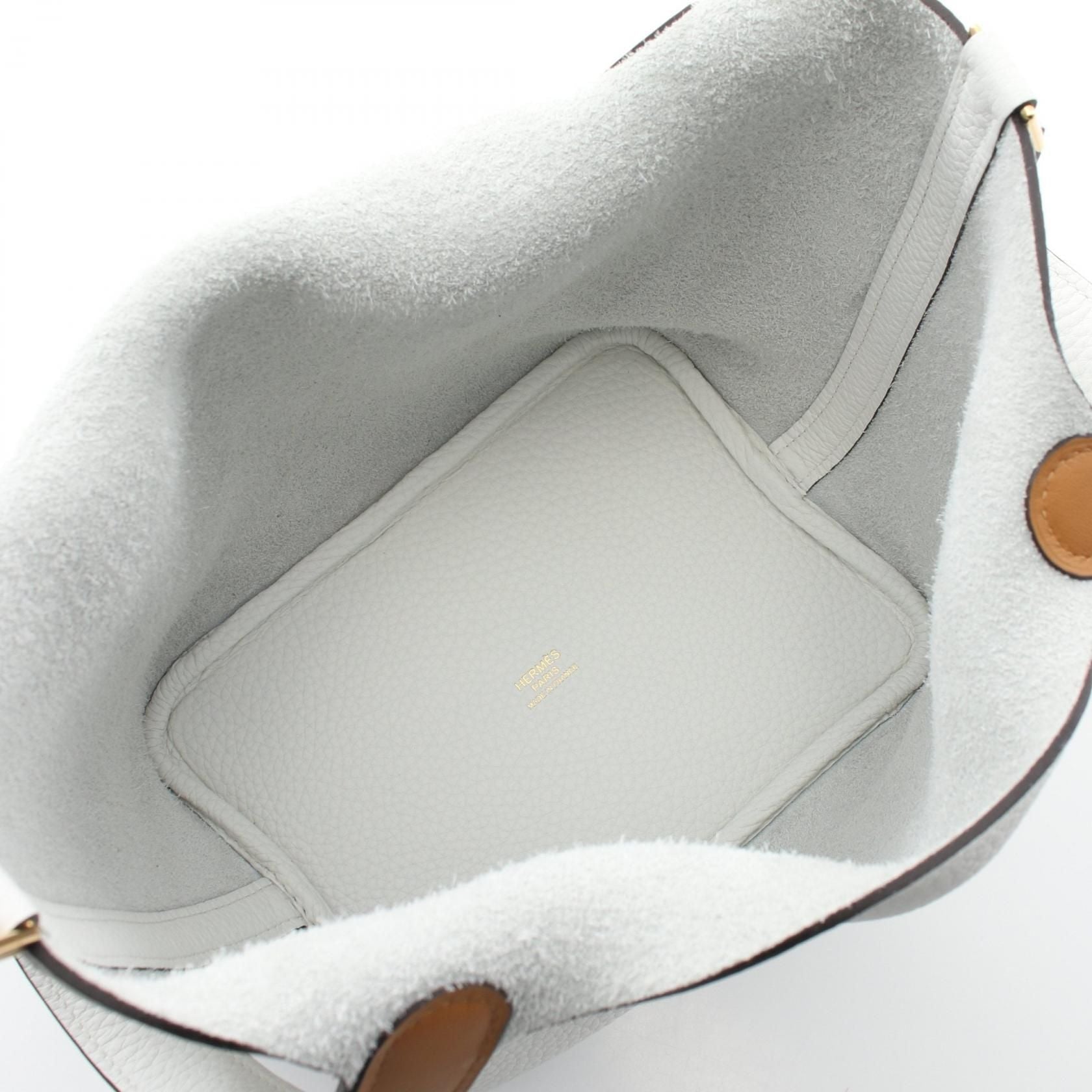 Hermès Picotin Lock 18 Taurillon Clemence Blanc – Hardware Or - Etoilux