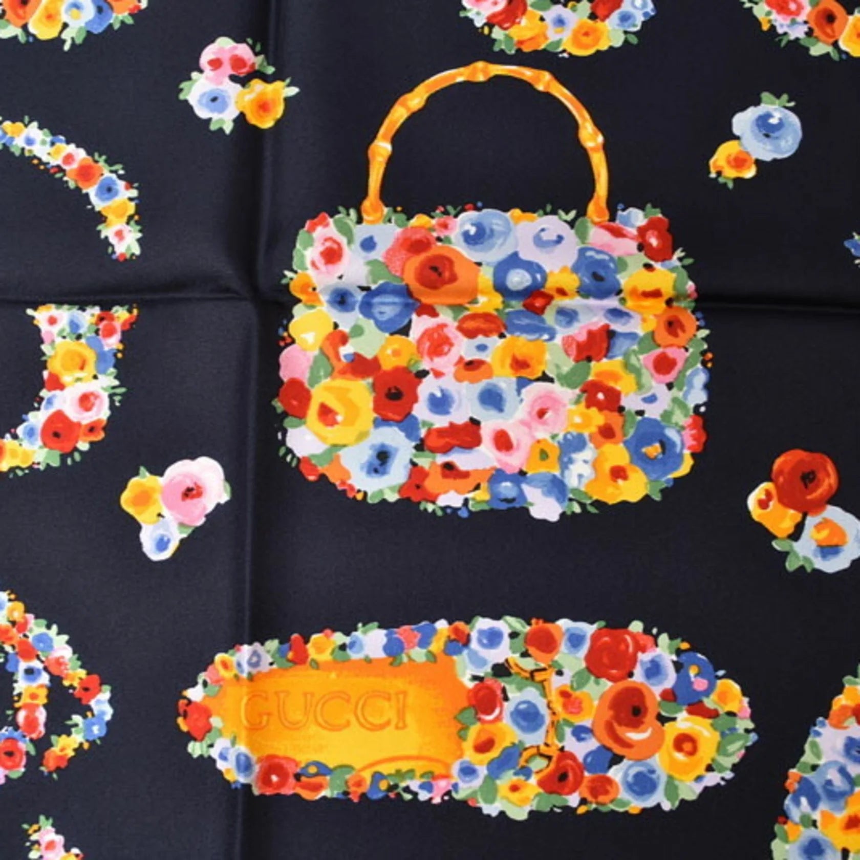 Gucci Sciarpa Gucci a fiori grandi multicolore blu navy - Etoilux