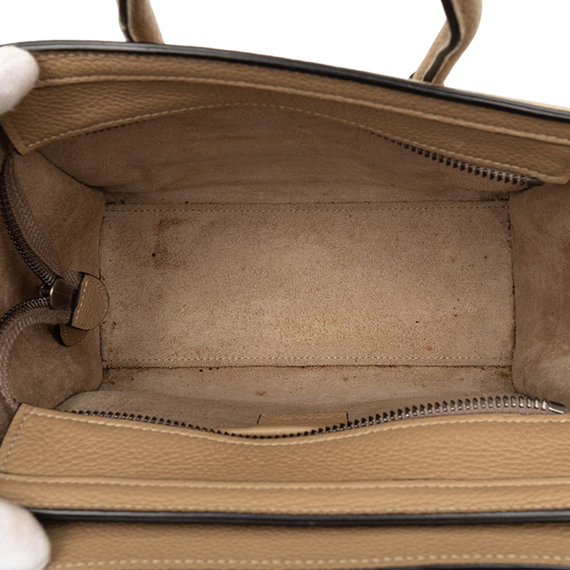 Céline Luggage Nano Pelle di Vitello Beige Dune Hardware Argento – 19,5 cm - Etoilux