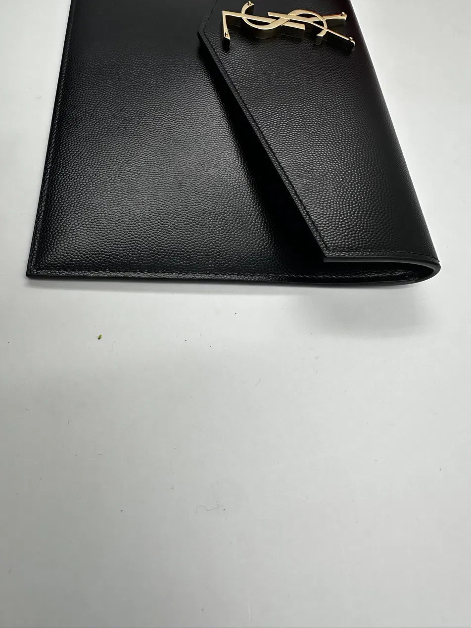 Saint Laurent Uptown Pouch Grain de Poudre Nera Hardware Oro – 27 cm - Etoilux