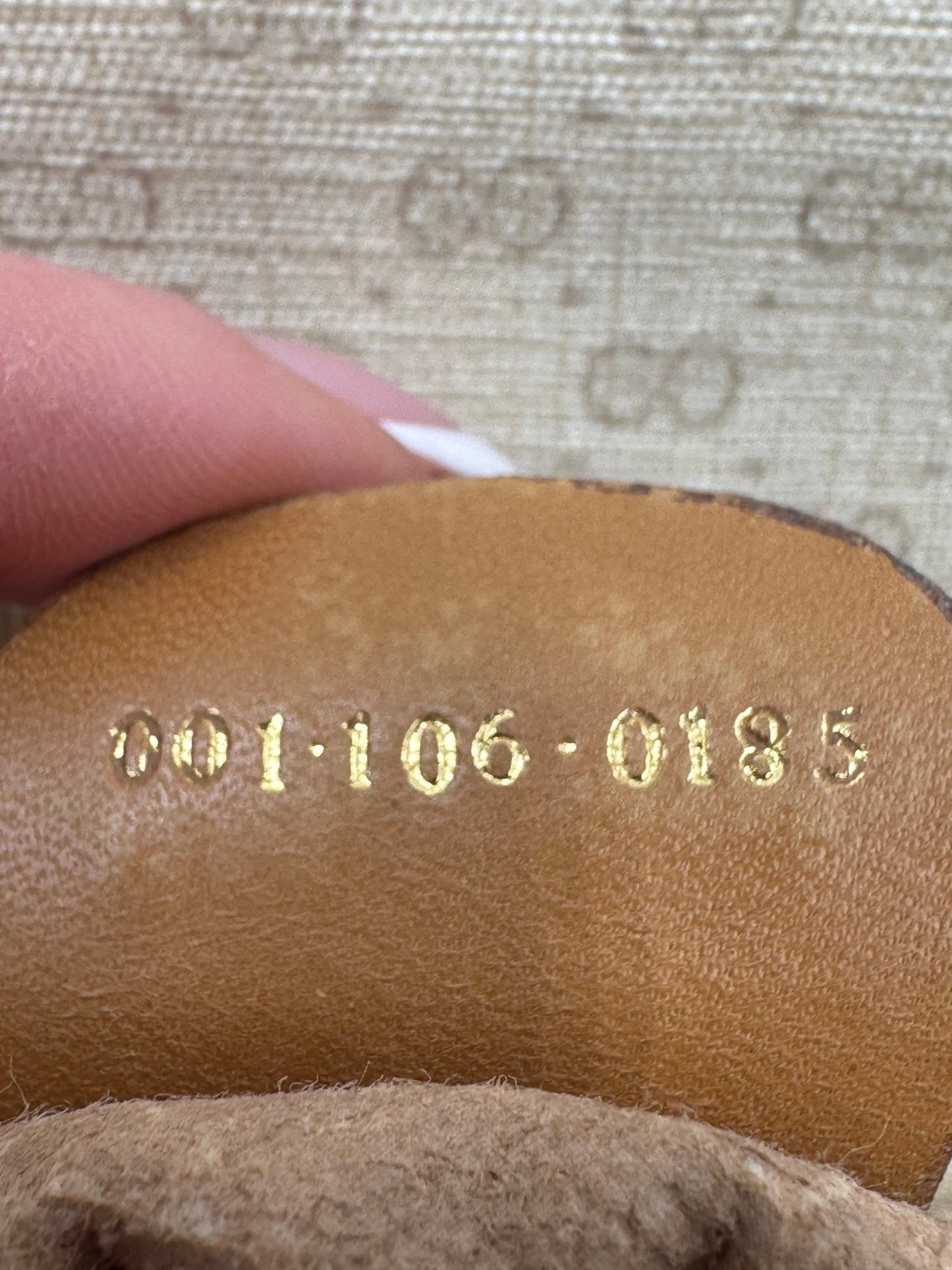 Gucci Vintage Micro GG Canvas Crossbody Bag Beige – Anni '80 - Etoilux