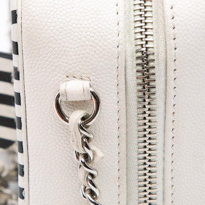 Chanel Small Filigree CC Vanity Case Caviar Bianco con Profili a Righe Nere – 2019 - Etoilux
