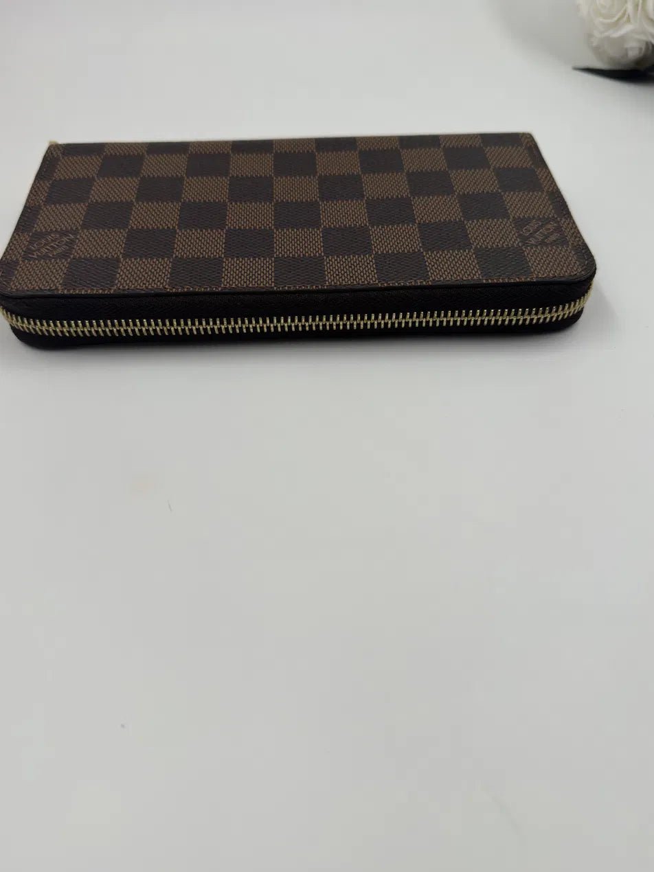 Louis Vuitton Portafoglio Zippy NM Damier Ebène 2023 - Etoilux