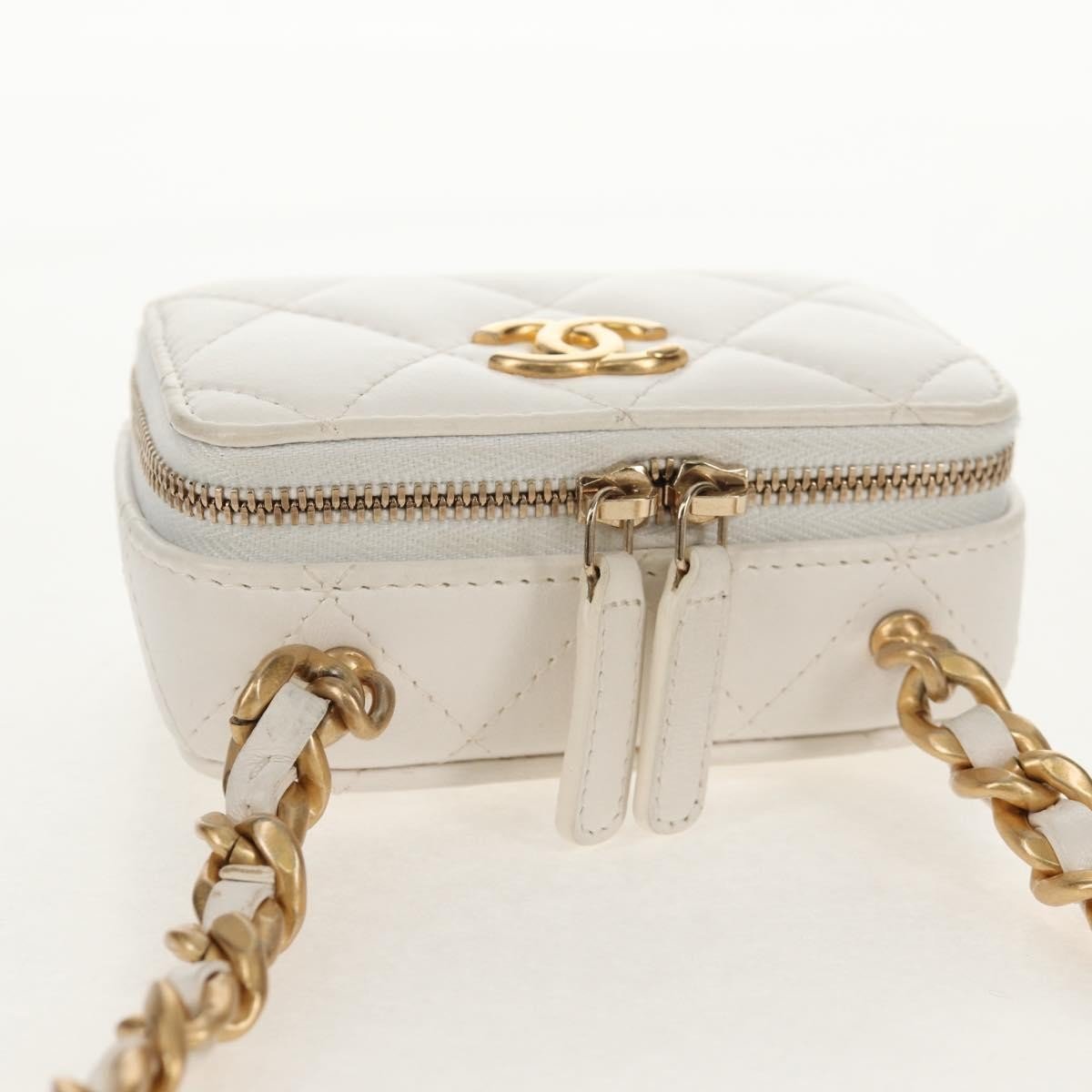 Chanel CC Zip Mini Bag Pelle di Agnello Bianco Latte – 11 cm - Etoilux