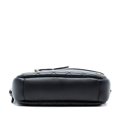 Chanel Camera Bag Matelassé Pelle di Agnello Nera Hardware Oro – 20 cm - Etoilux