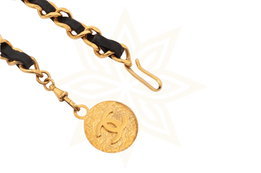 Chanel Collana Cintura Vintage con Medaglione Logo CC - Etoilux