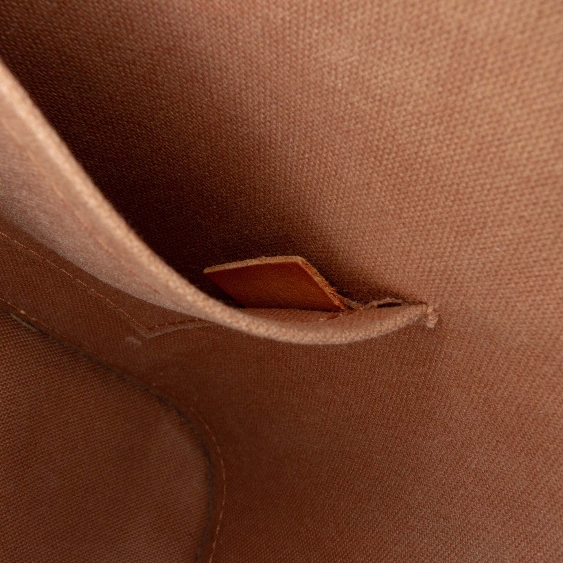 Louis Vuitton Alma BB Monogram Canvas – Marrone (1990s–2000s) - Etoilux