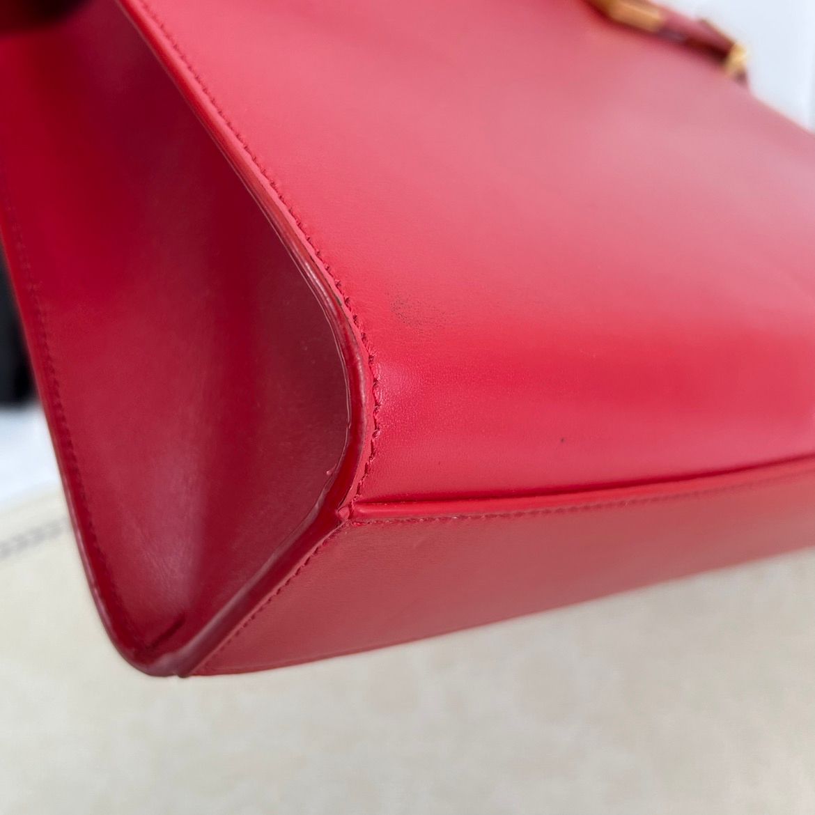 Saint Laurent Paris – Manhattan Shoulder Bag in Smooth Leather Rosso - Etoilux