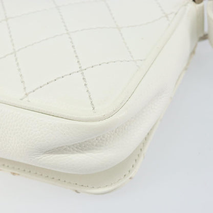 Chanel Timeless CC Shoulder Bag Pelle di Vitello Trapuntata Bianca – 29 cm - Etoilux