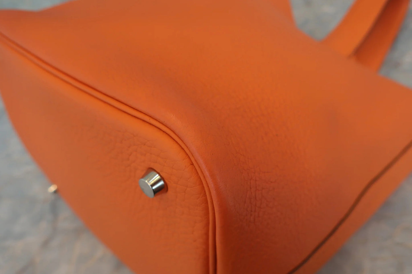 Hermès Picotin Lock MM Pelle Clemence Orange – Hardware Palladio - Etoilux
