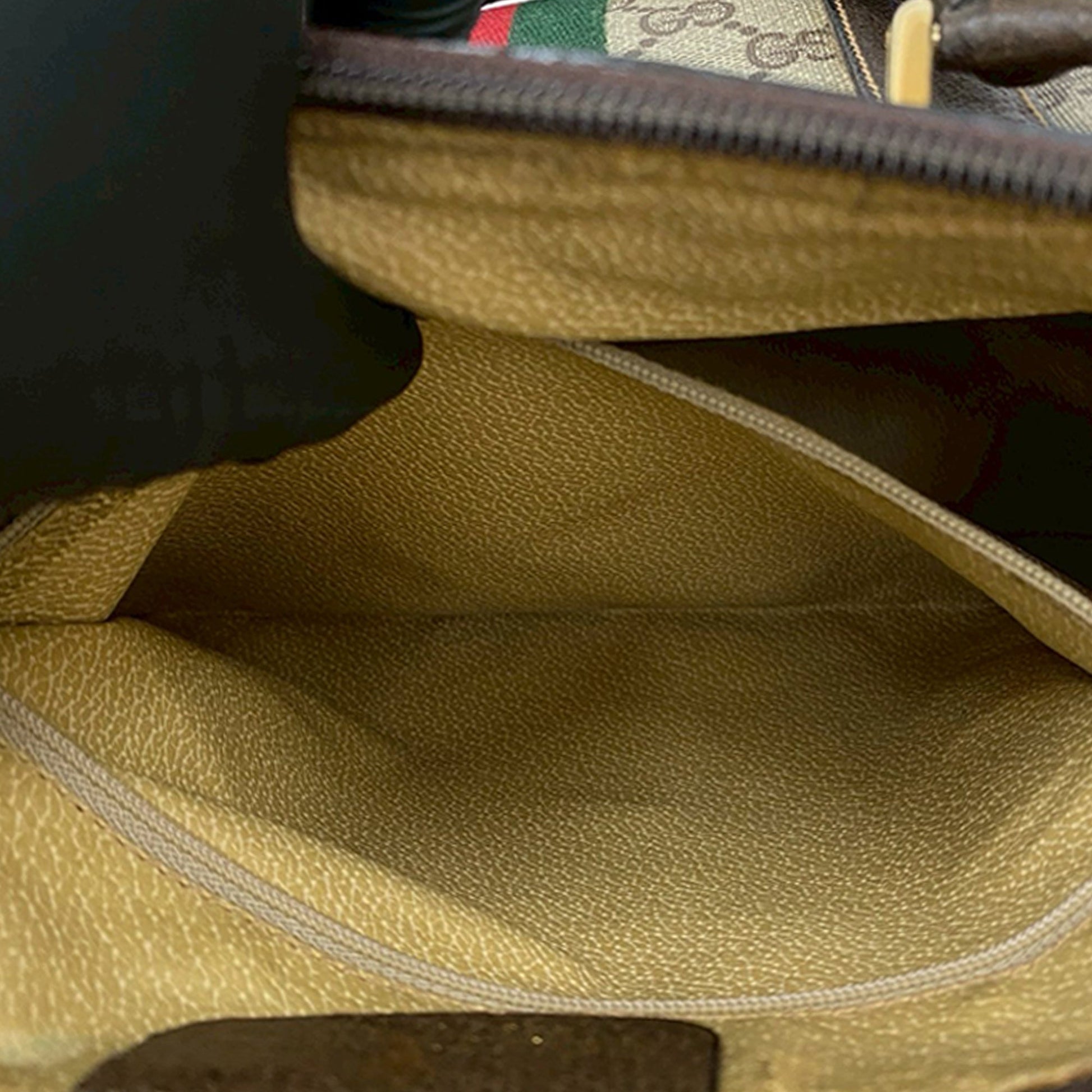 Gucci GG Supreme Web Boston – Tela GG Supreme con Fascia Web - Etoilux