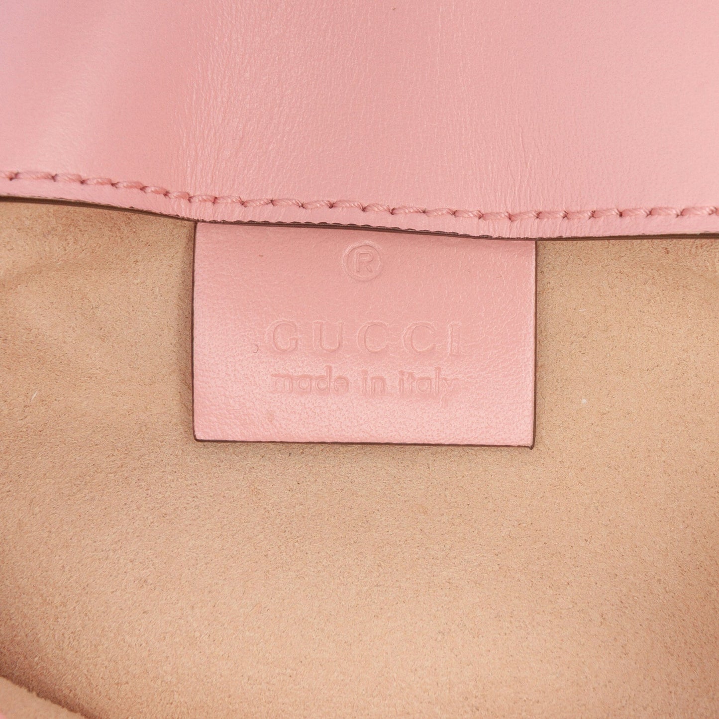 Gucci Mini GG Marmont Matelassé in Pelle Rosa – Tracolla - Etoilux