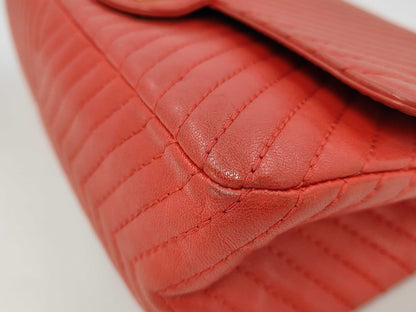 Chanel 2.55 Reissue Lambskin Chevron Rouge Hardware Aged Gold 2017 - Etoilux