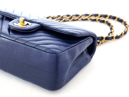 Chanel Borsa a spalla in pelle trapuntata - Etoilux