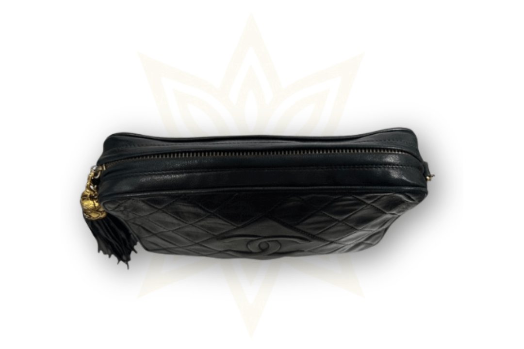 Chanel Camera Bag in pelle nera trapuntata – Vintage anni ‘80/’90 - Etoilux