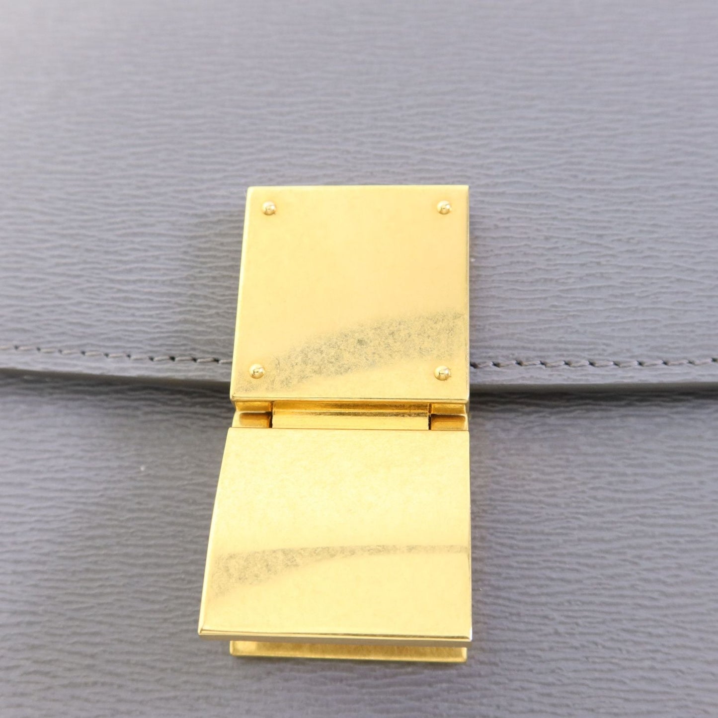 Céline Classic Box Medium Liséré Grigio Ardesia Hardware Dorato – 23 cm - Etoilux