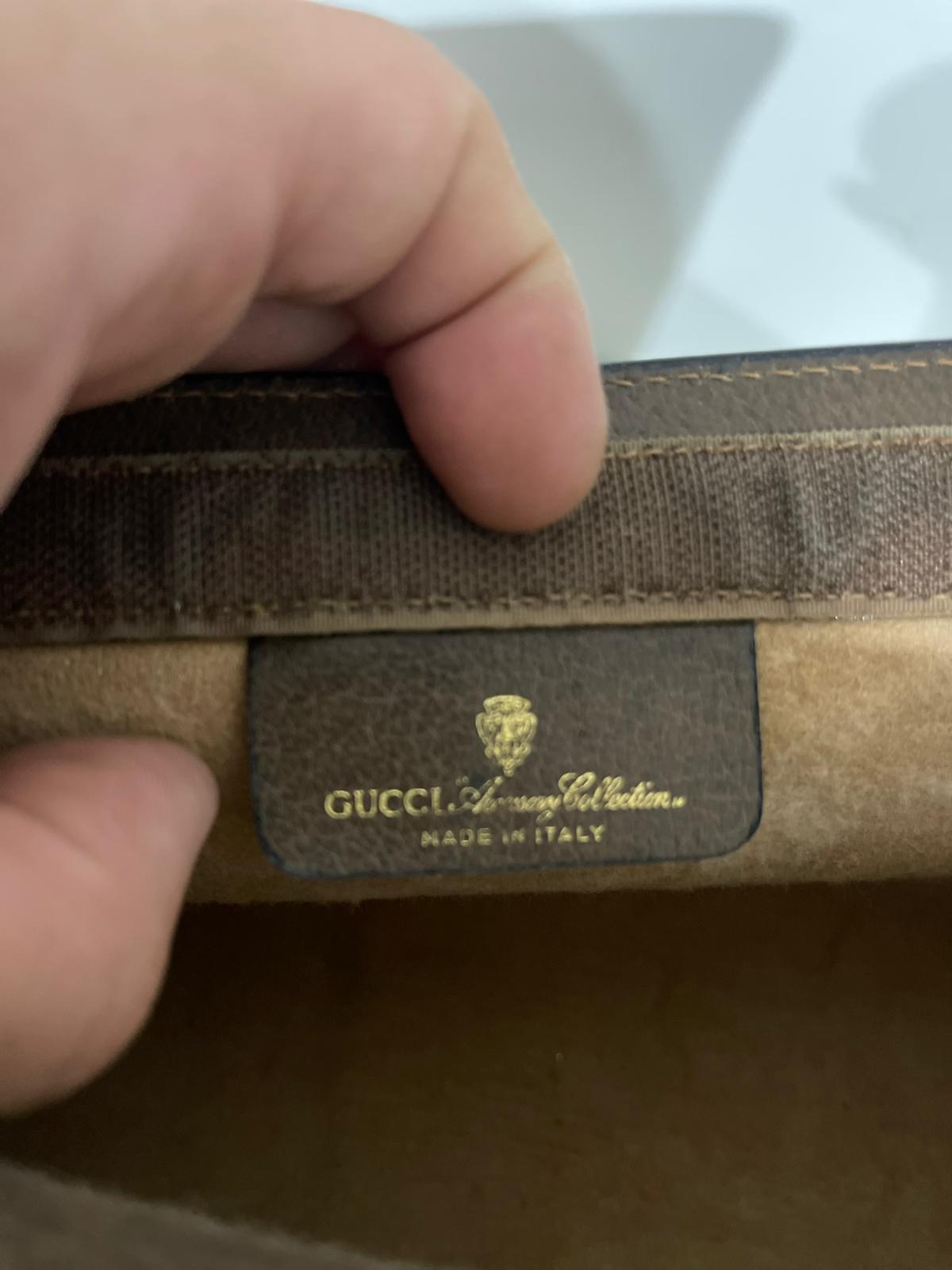 Gucci Vintage Clutch GG Supreme – Web Stripe - Etoilux