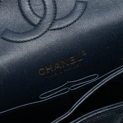 Chanel – Classic Double Flap Medium in Pelle Caviar Blu - Etoilux
