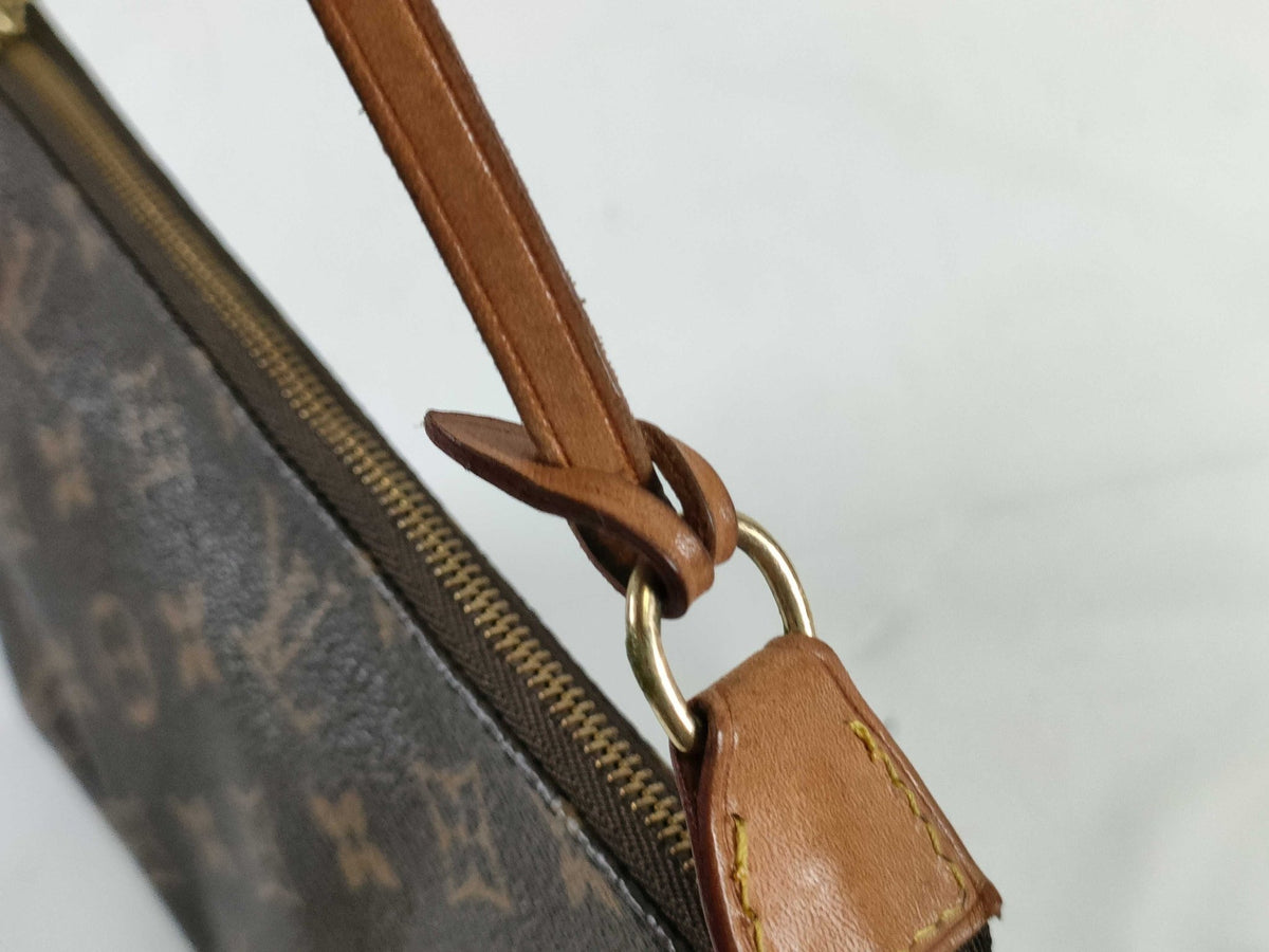 Louis Vuitton Pochette Accessoires - Etoilux