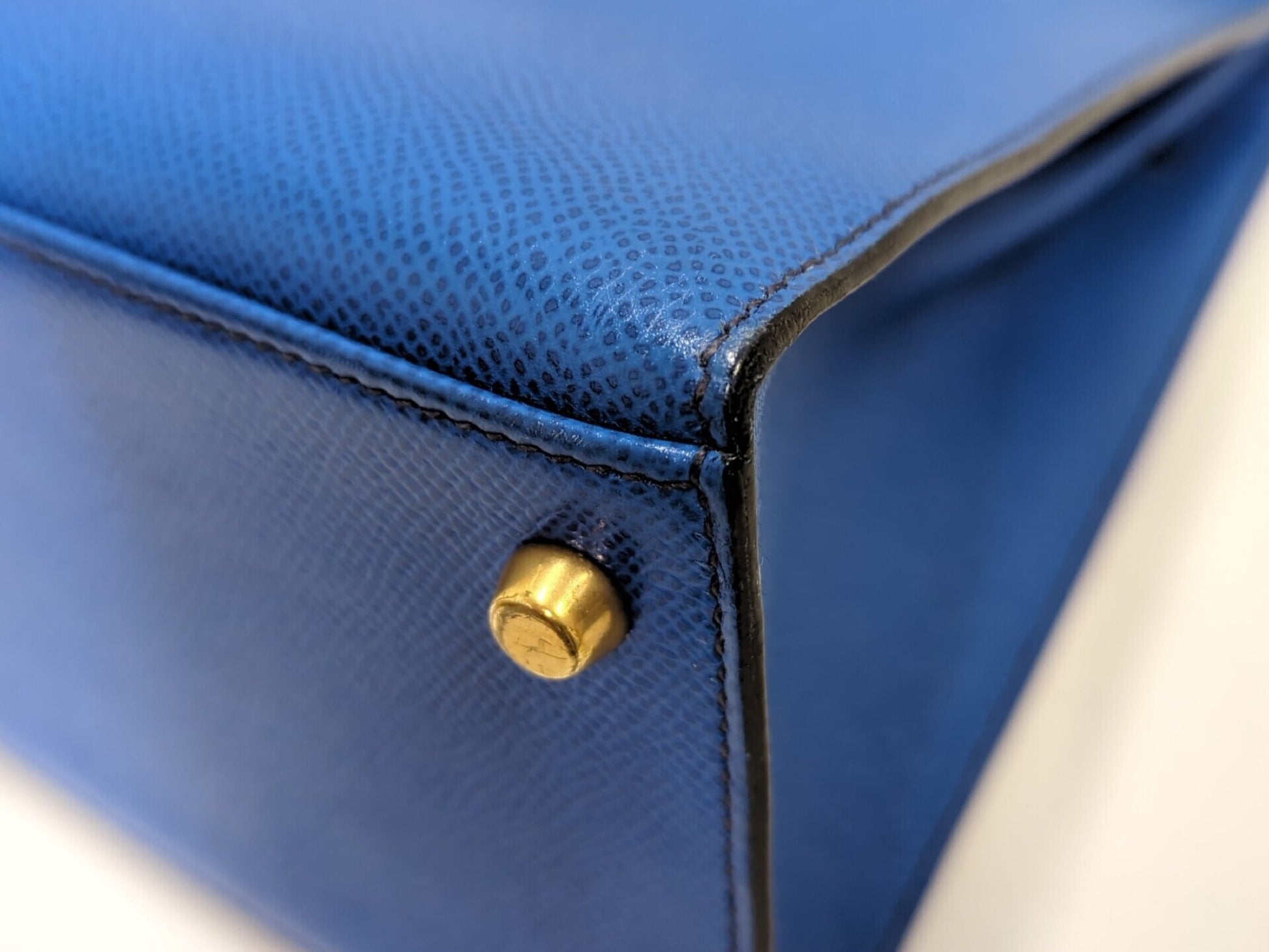 Hermès Kelly Sellier 28 Pelle Courchevel Blu Hardware Gold – 1993 - Etoilux