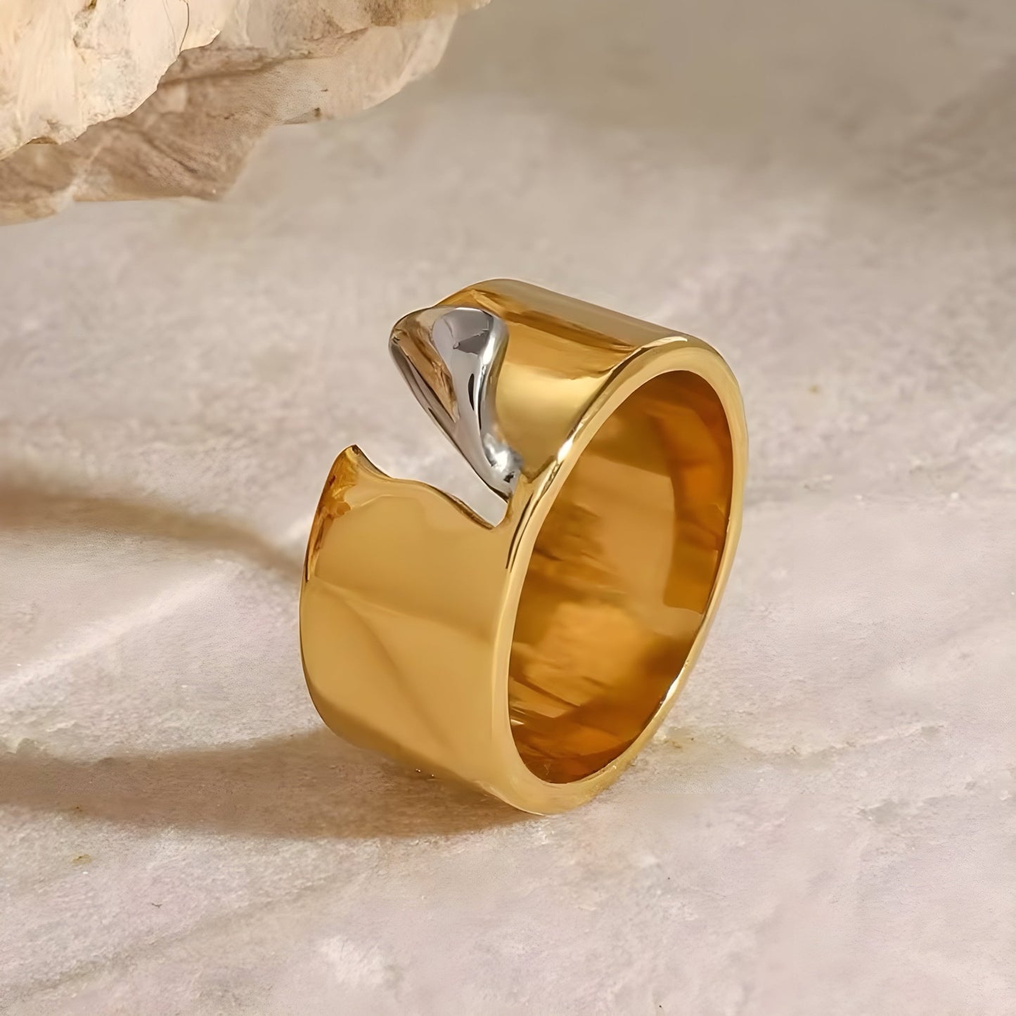 BEHI CHARLOTTE RING - Etoilux