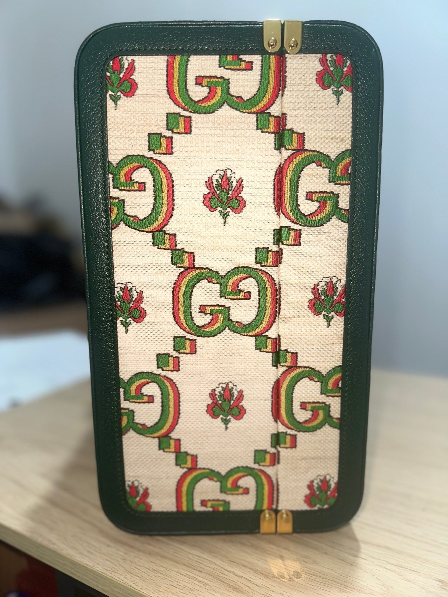 Valigia Gucci Centennial Limited Edition EL0465011024 - Etoilux