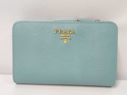 Prada Saffiano – interno pulito