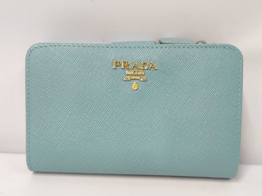 Prada Saffiano – interno pulito