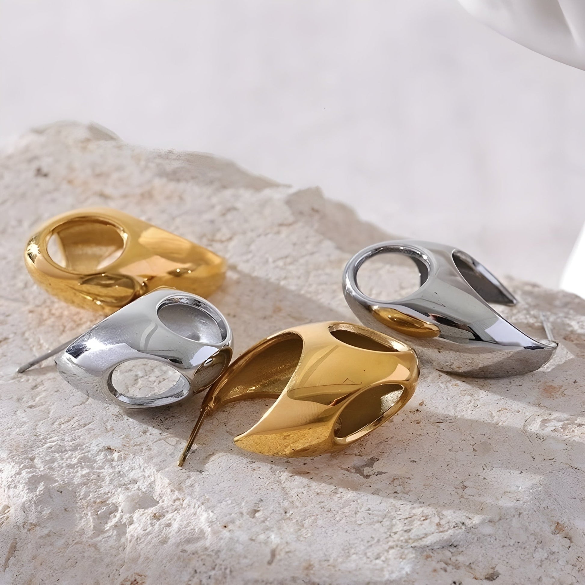 BEHI JUDY EARRINGS - Etoilux