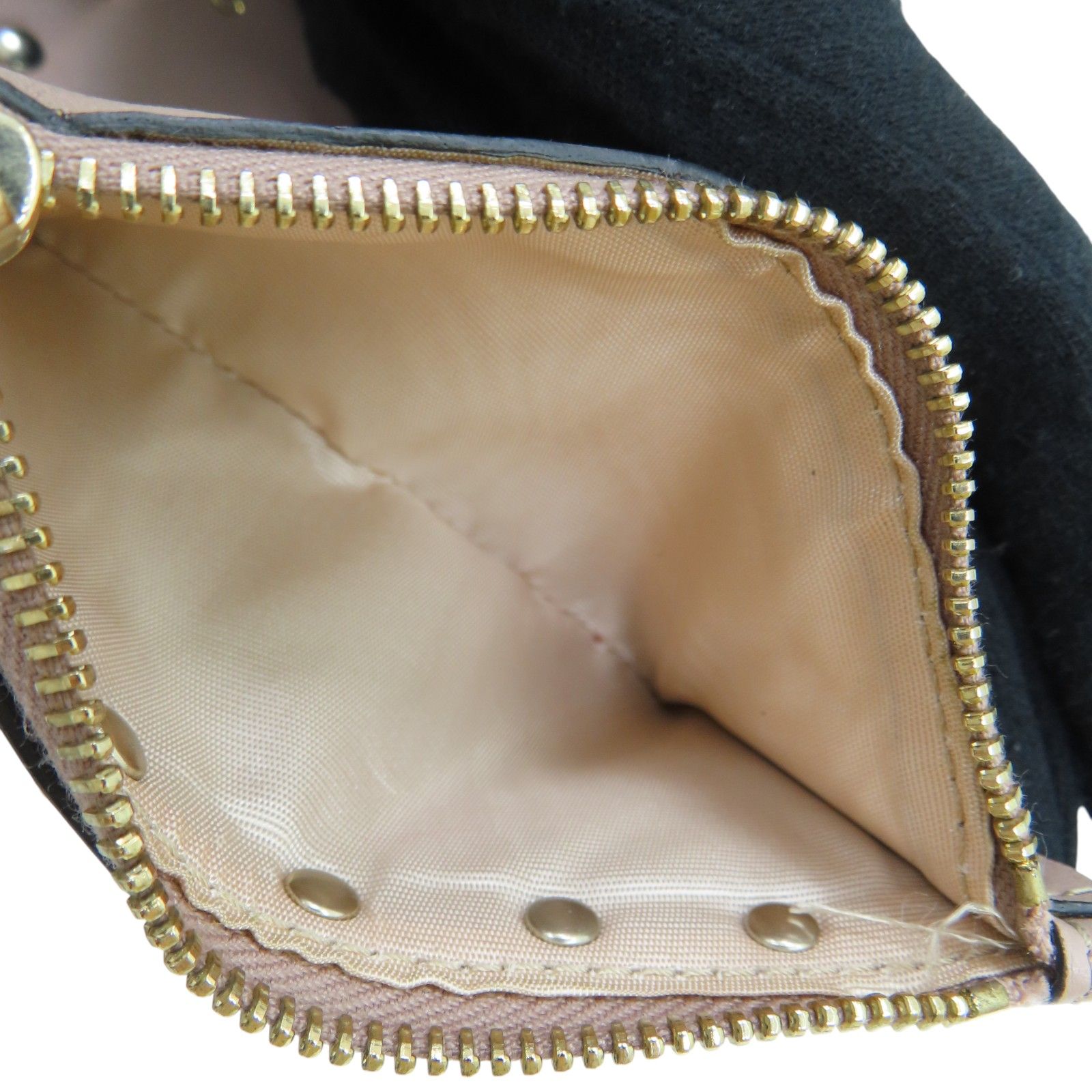 Valentino Garavani Rockstud Compact Wallet Pelle di Vitello Rosa Cipria - Etoilux