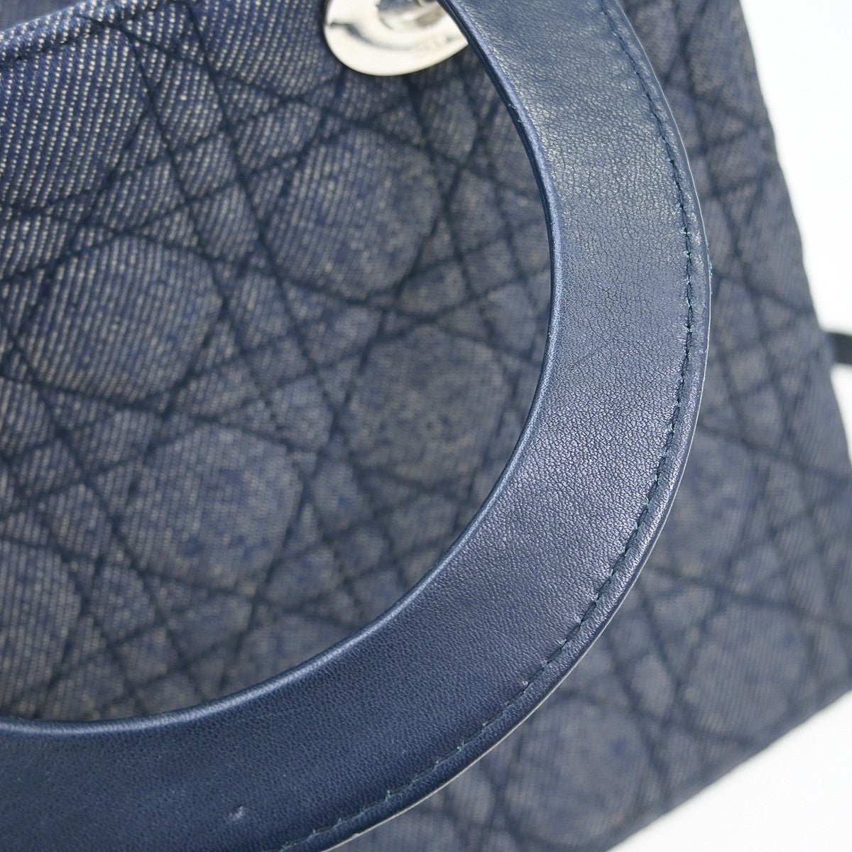 Christian Dior Lady Dior Cannage Denim Blu Navy Hardware Argento – 25 cm Medium - Etoilux